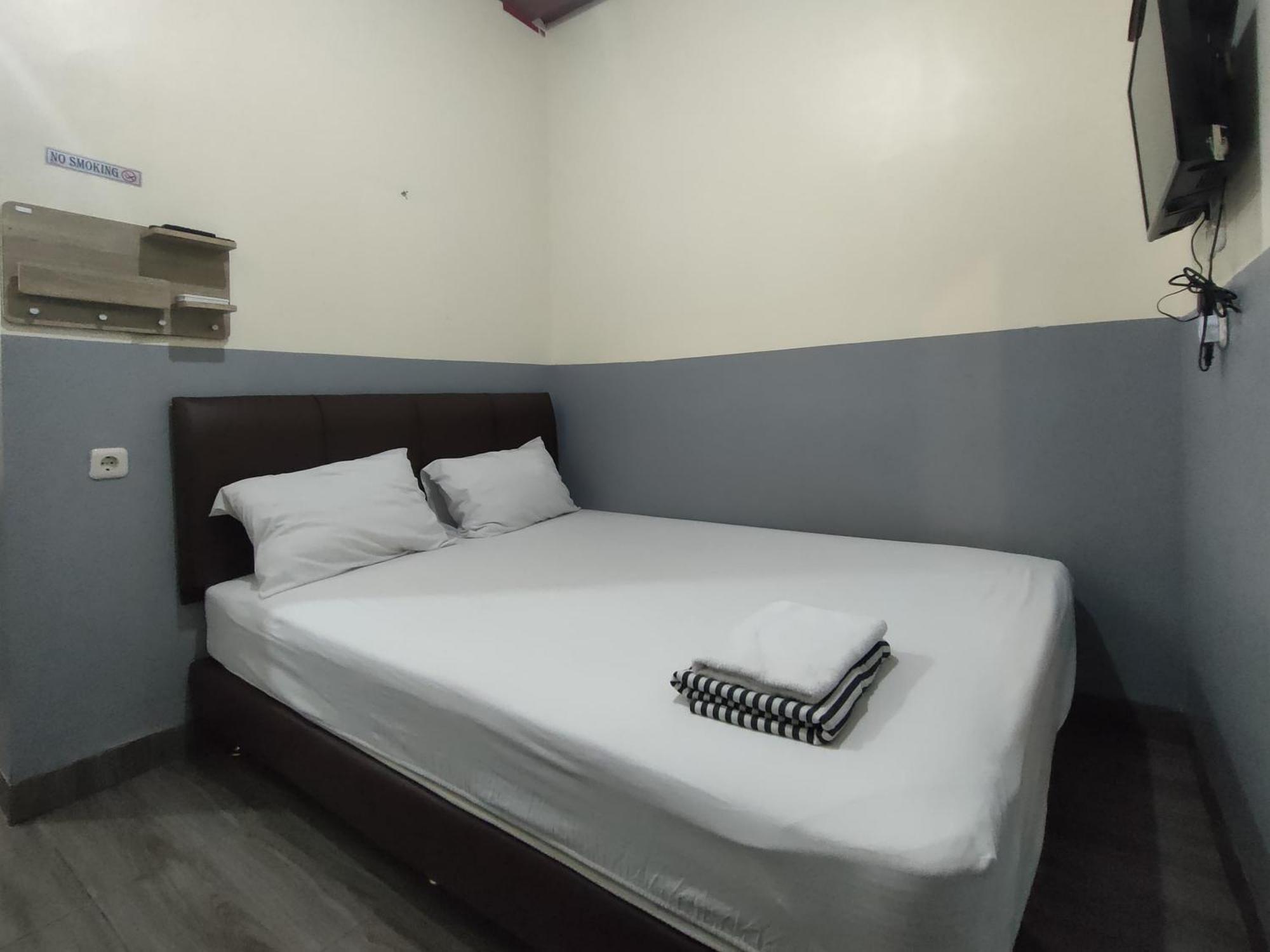 Puspiptek Residence Syariah Mitra Reddoorz Serpong Extérieur photo