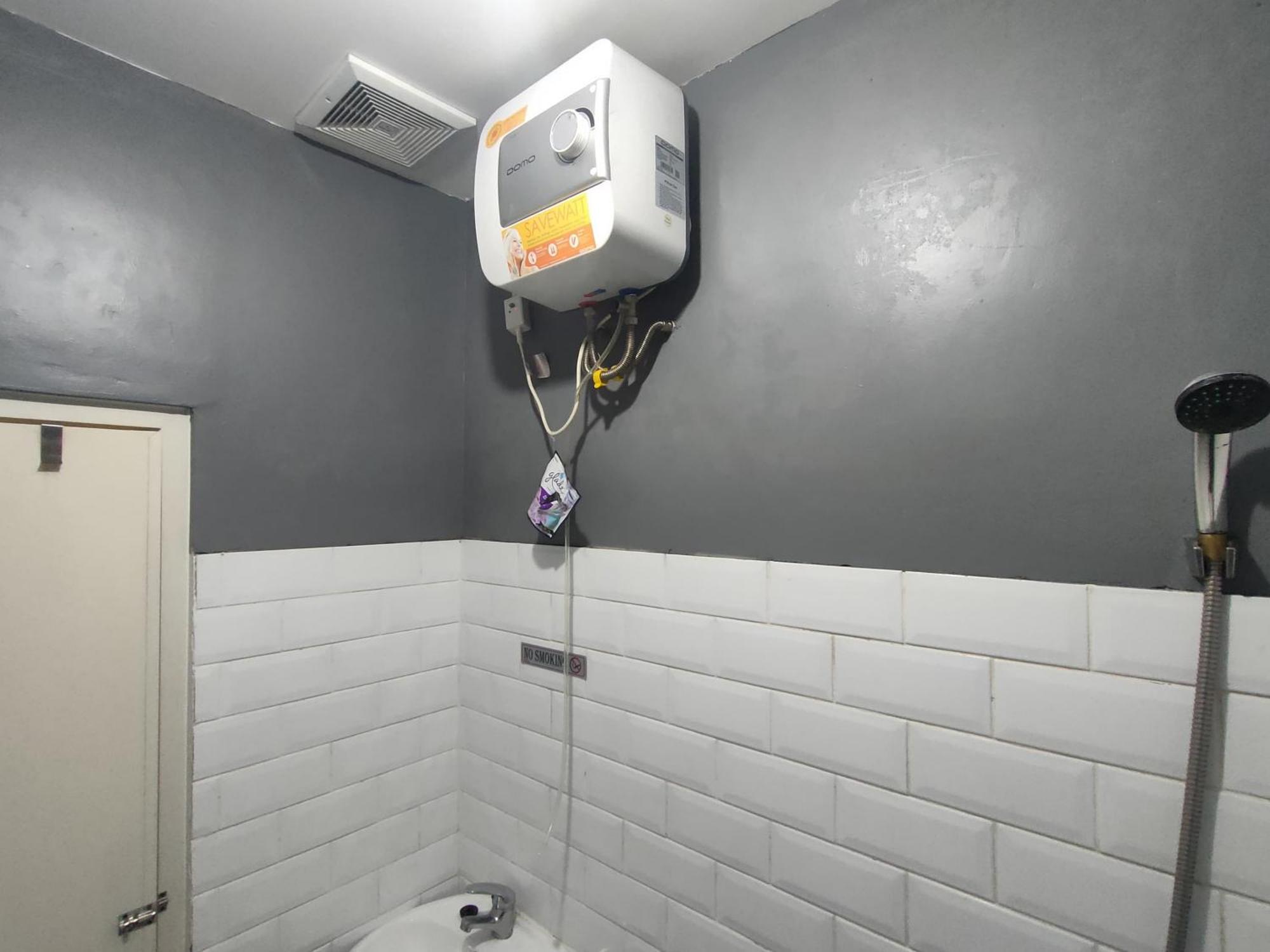 Puspiptek Residence Syariah Mitra Reddoorz Serpong Extérieur photo