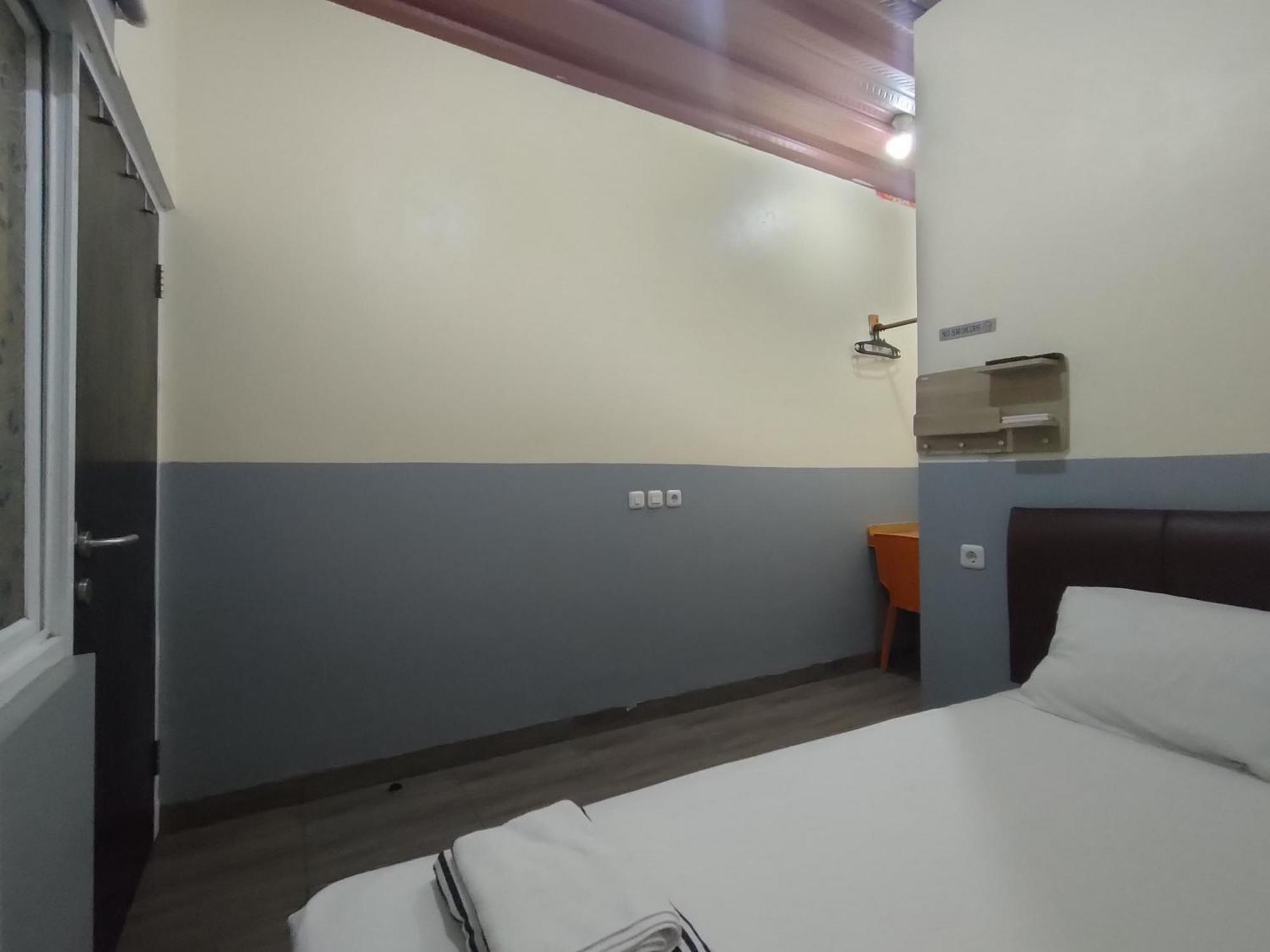 Puspiptek Residence Syariah Mitra Reddoorz Serpong Extérieur photo